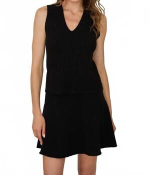 NEW MILIO MILANO women's april knit v-neck sleeveless top in black